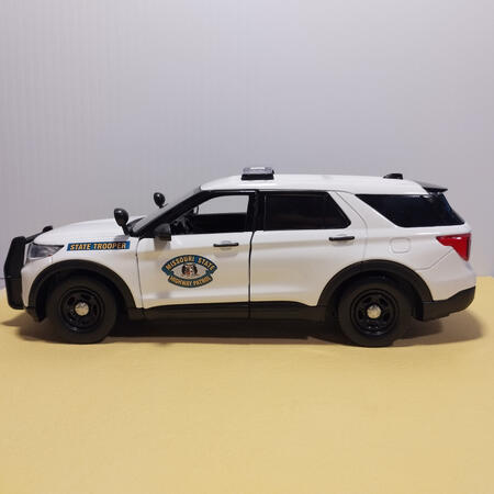 Missouri State Highway Patrol Police Model Car Diecast Ford Explorer 1:24 / Custom Wholesale Police Car AFS