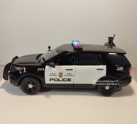 1:24 Model Car